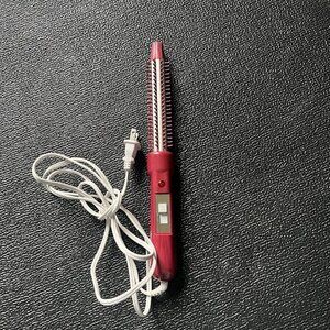 Vintage Vidal Sassoon Professional Red 3/4” Curling Brush Two Heat Options VS111